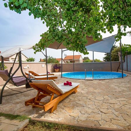Pool Apartment Bakija 2 - Happy Rentals 파코스탄 외부 사진